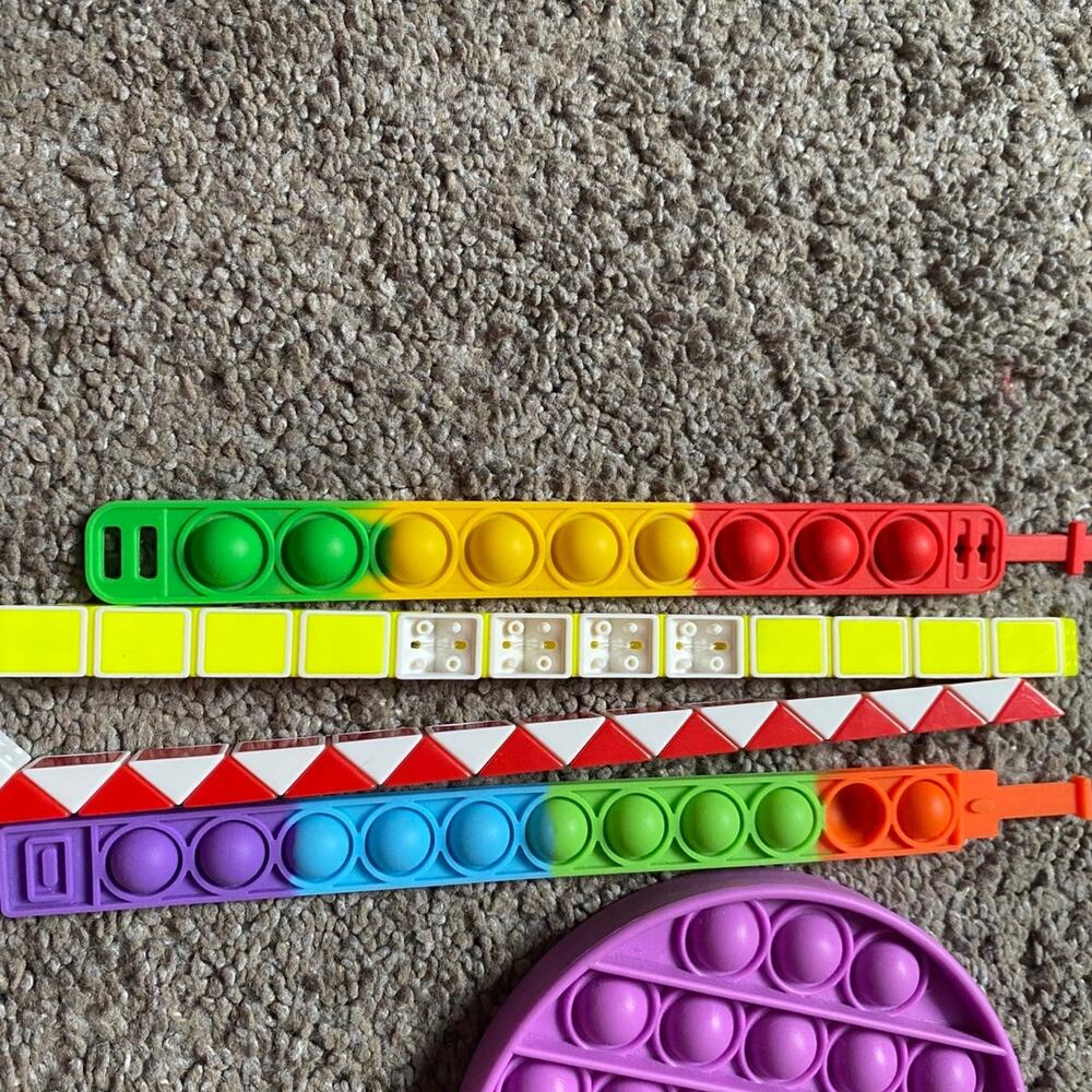Fidget Toy Bundle - Picture 4 of 6
